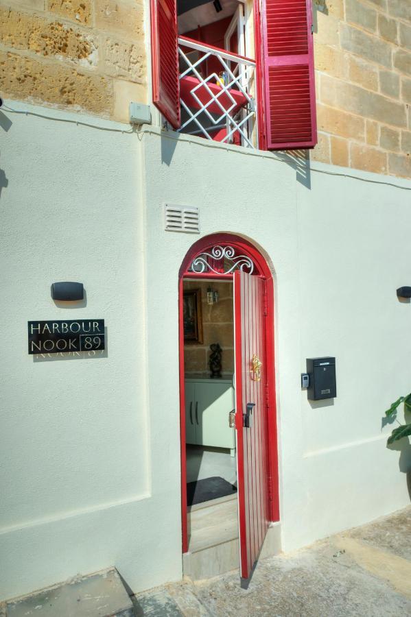 1Bedroom-Stunning Views In Valletta Center Jspi1-1 ภายนอก รูปภาพ