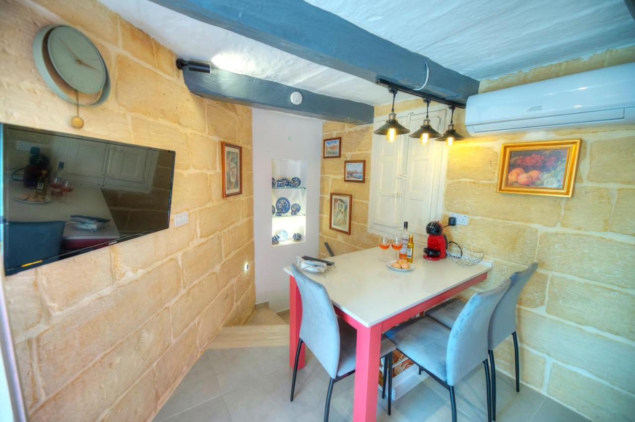 1Bedroom-Stunning Views In Valletta Center Jspi1-1 ภายนอก รูปภาพ